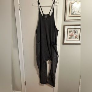 Free People Hotshot Onesie; size Large; washed black